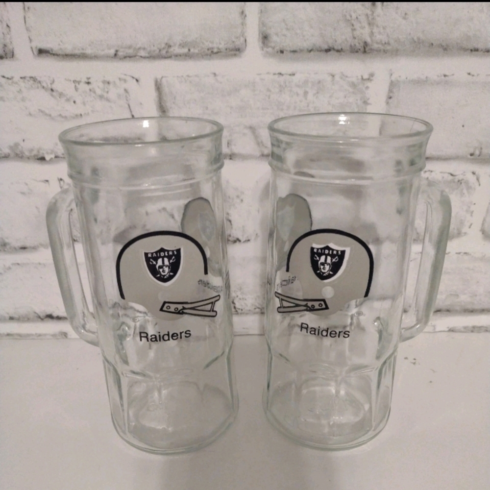 2 Vntge Fisher OAKLAND RAIDERS NFL Glass Mug Beer Stein Football - 7" Tall 1970s